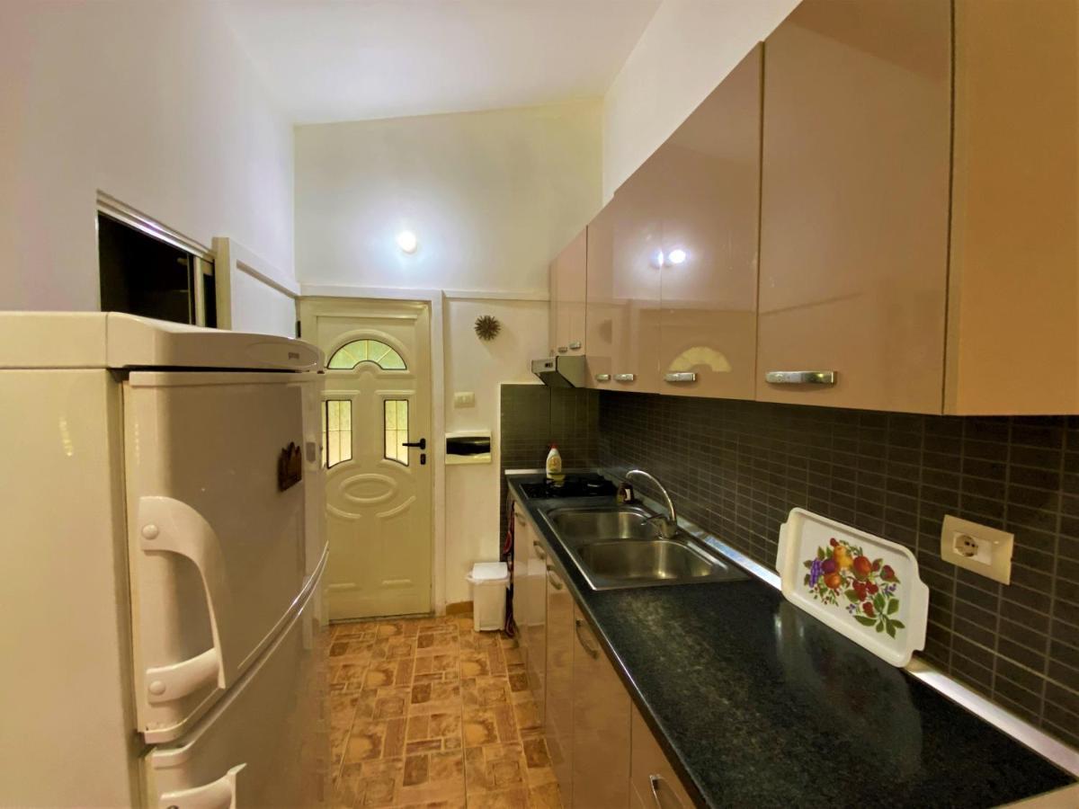 Ramo'S Green Beachside Retreat - Cozy 2 Bedroom Home Vlorë Eksteriør billede